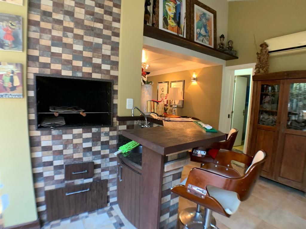 Casa para Venda - 420m², 3 dormitórios, sendo 1 suites, Ipanema