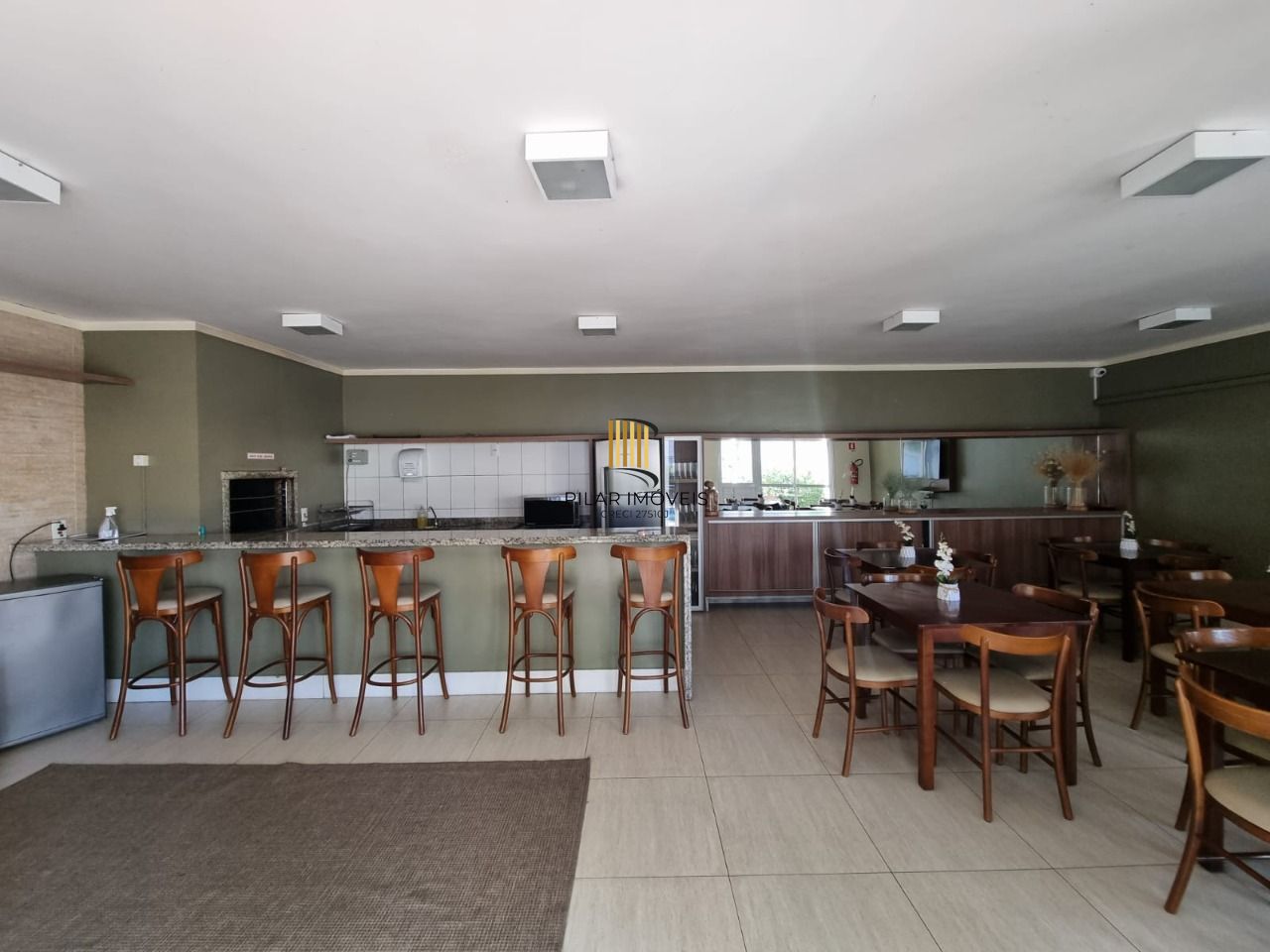 Apartamento 2 Dormitórios Mobiliado Bairro Cavalhada