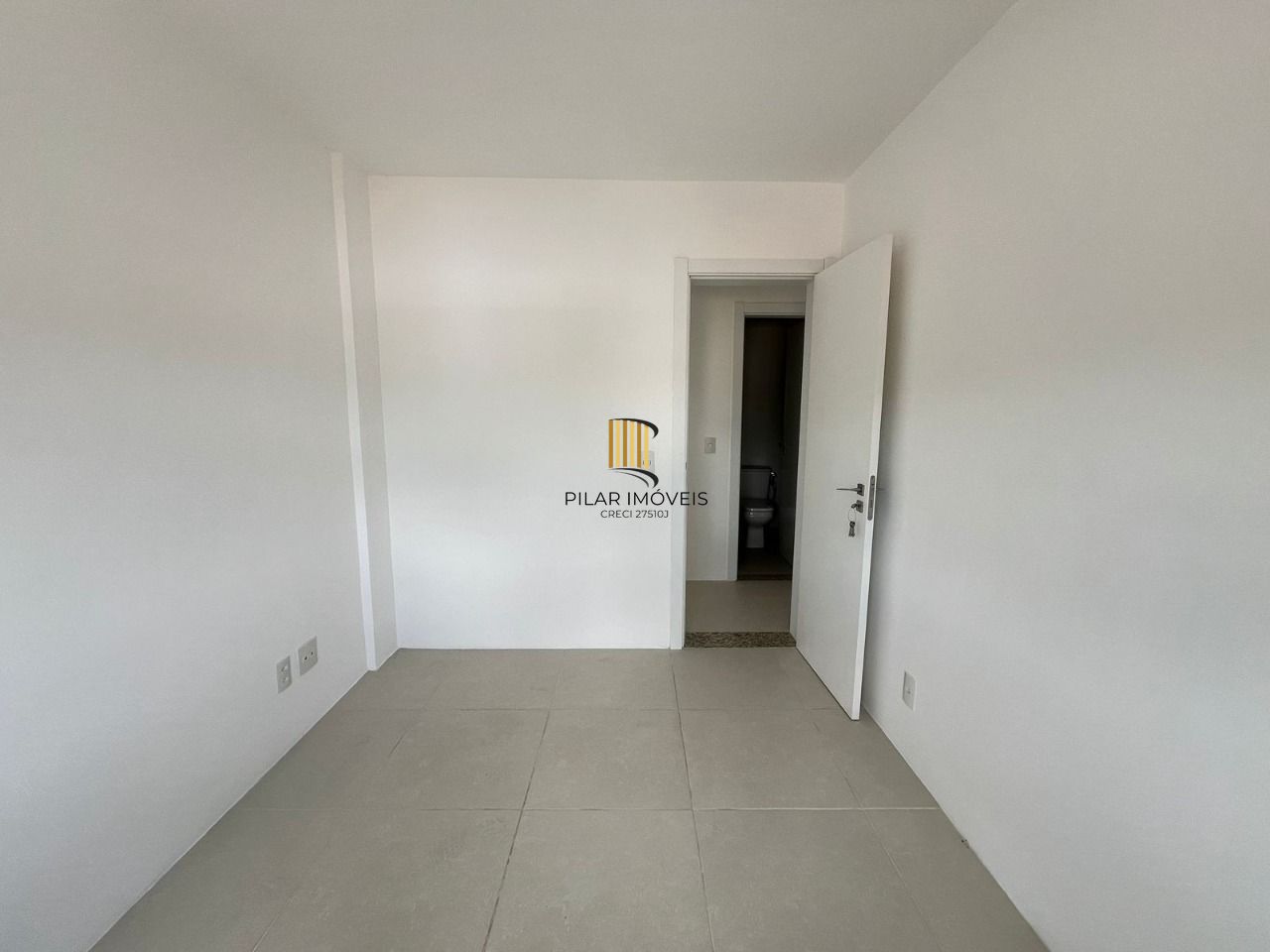 Apartamento 2 dormitórios no bairro Tristeza