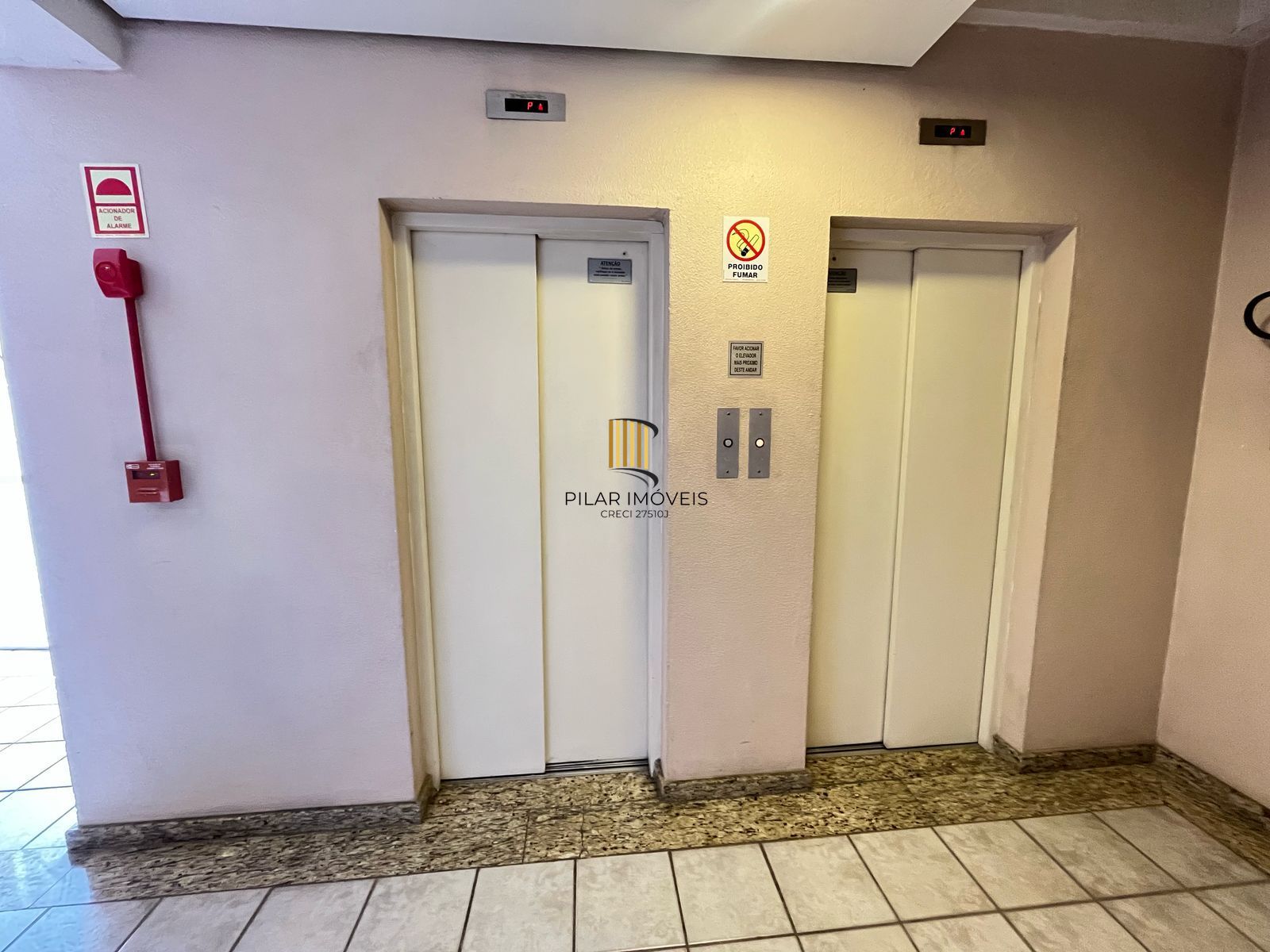 Sala para venda na Tristeza prédio Spazzio