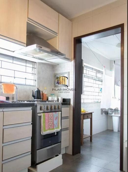 EXCELENTE APARTAMENTO 3 DORIMITÓRIOS, SENDO 1 SUÍTE, 4 BANHEIROS, COM BOX