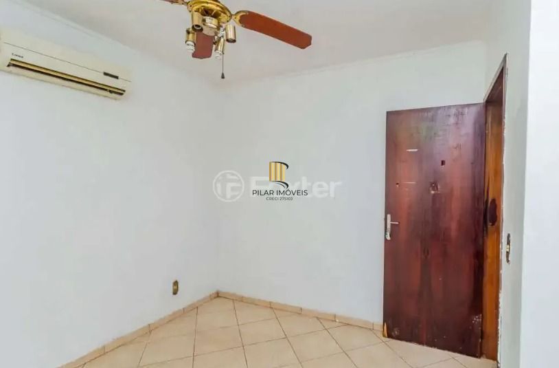 Casa 3 Dormitórios Bairro Nonoai