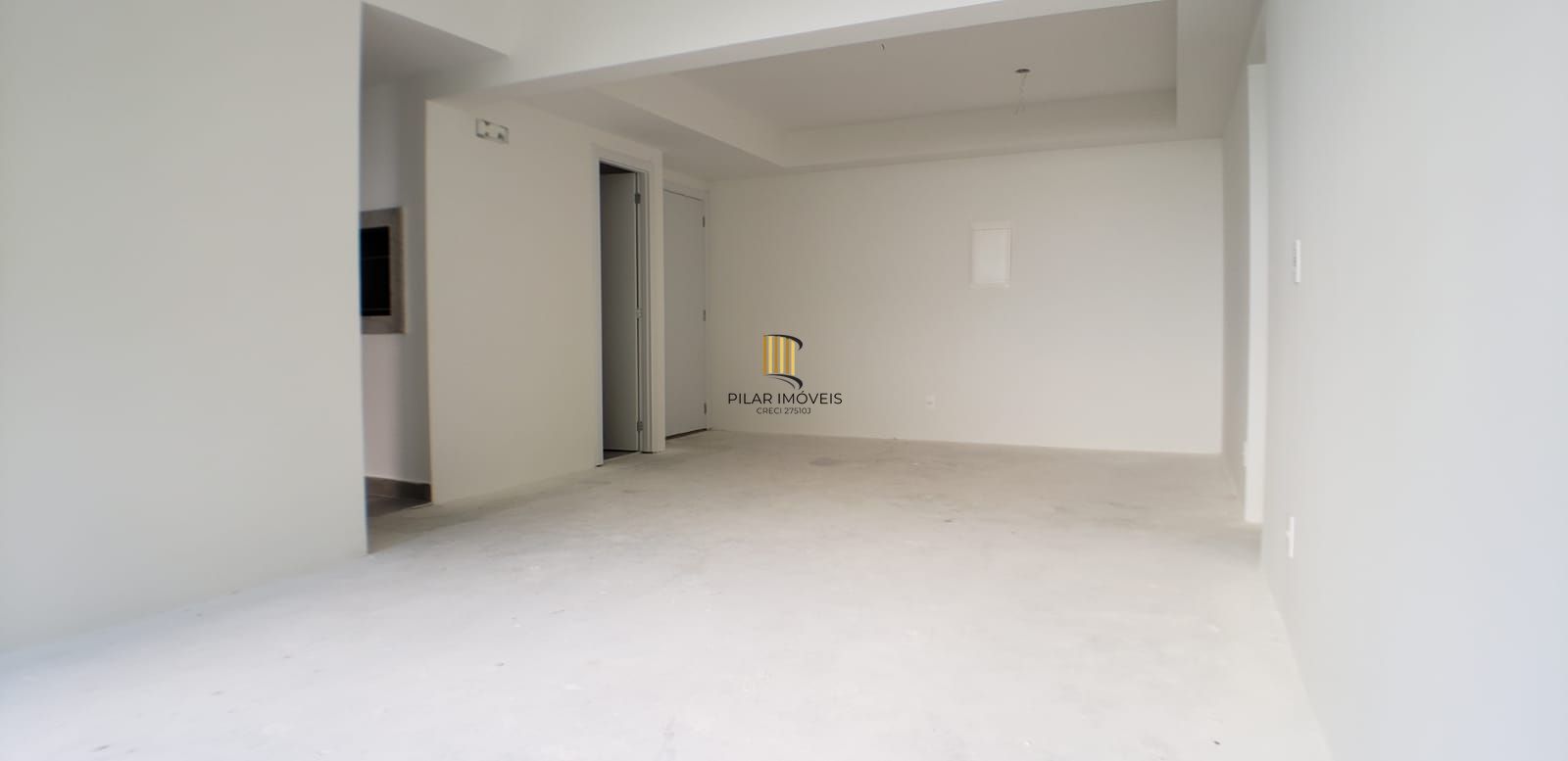 Apartamento para Venda - 101m², 3 dormitórios, sendo 3 suites, 2 vagas - Menino Deus