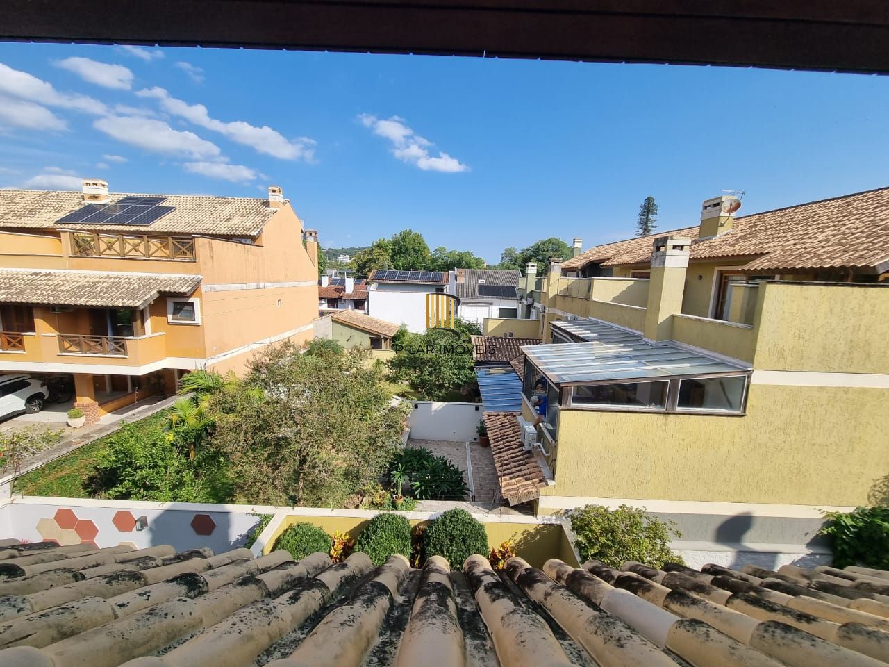 Casa com 3 Dormitórios - Bairro Assunção - Próximo ao Guaíba