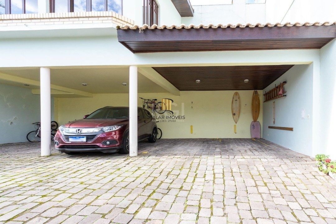 Casa a venda em condominio no bairro Jardim Isabel