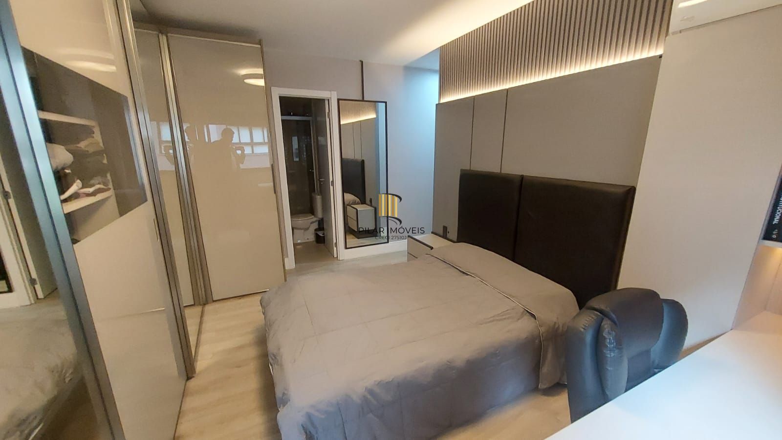 APARTAMENTO 3 DOMIRTÓRIOS - 3 SUITES - 2 VAGAS - MENINO DEUS - PORTO ALEGRE - RS