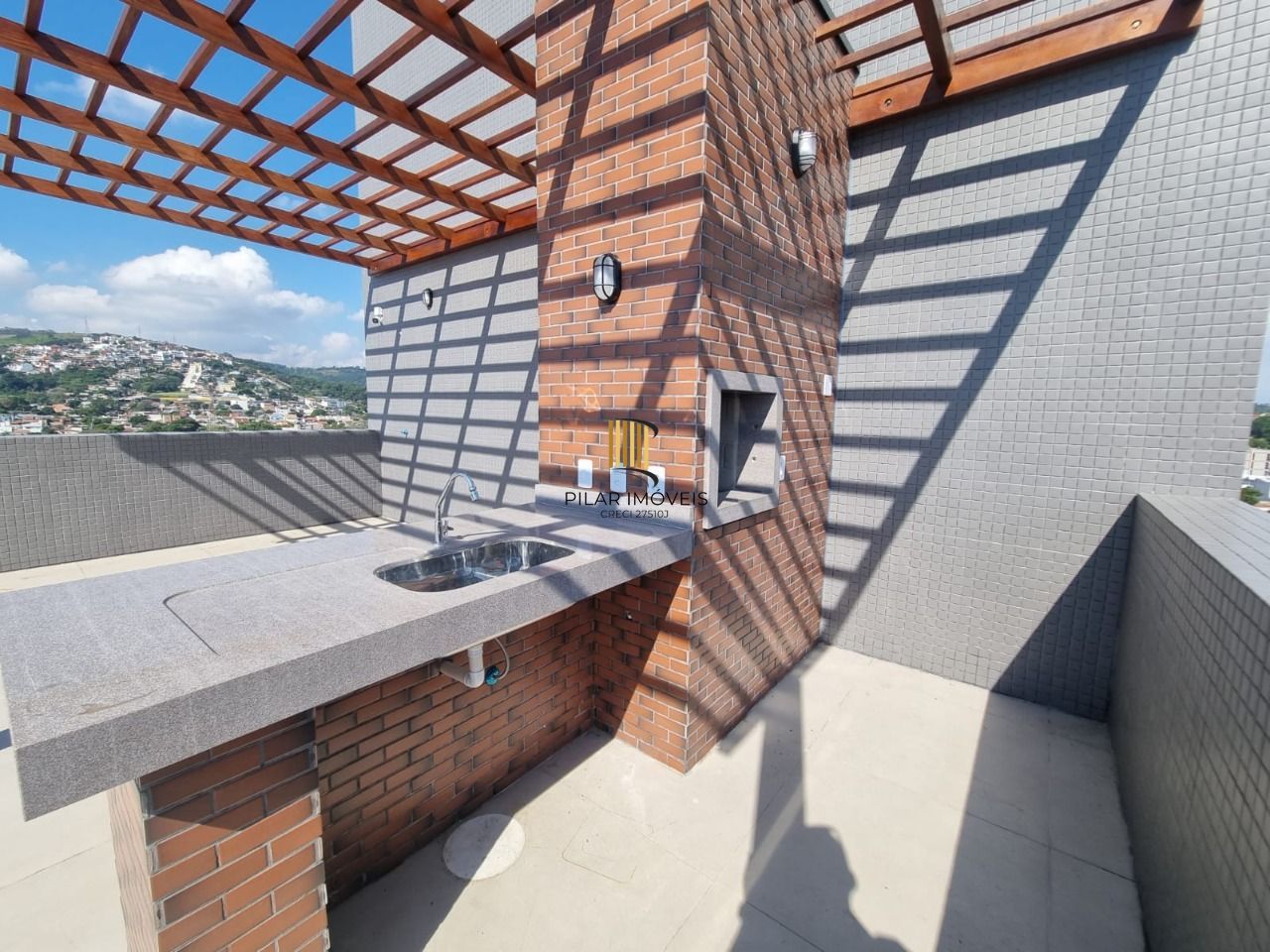 Apartamento de 02 Dormitórios 02 Vagas Bairro Tristeza