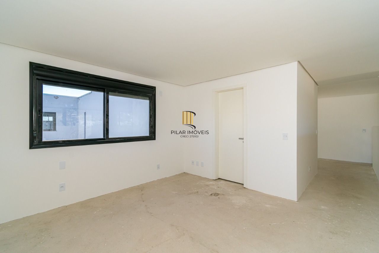 Apartamento Duplex com 135m²e 03 Dormitórios Bairro Tristeza