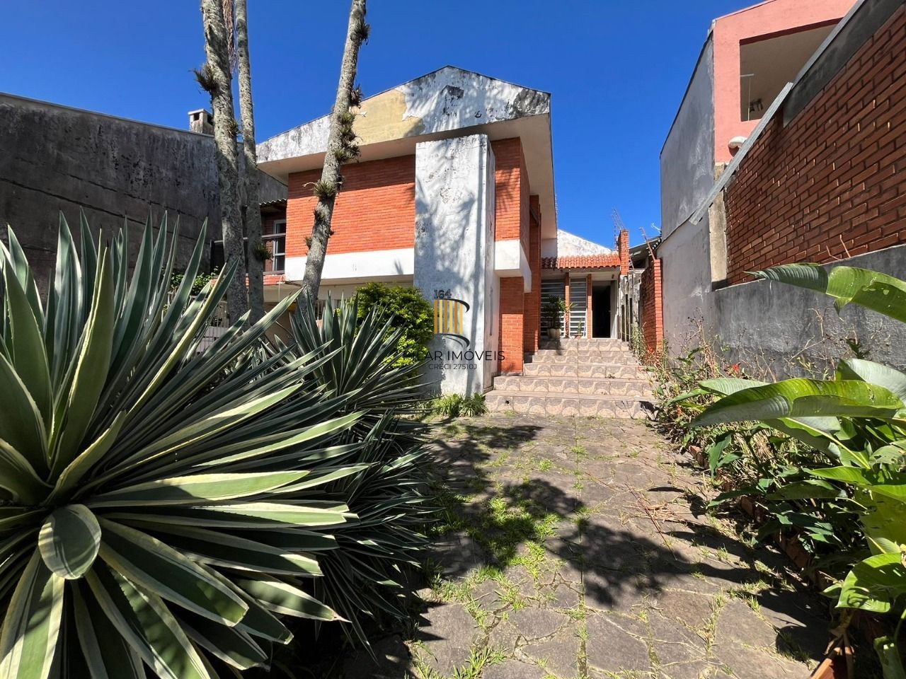 Casa 3 Dormitório(s) Bairro Guarujá