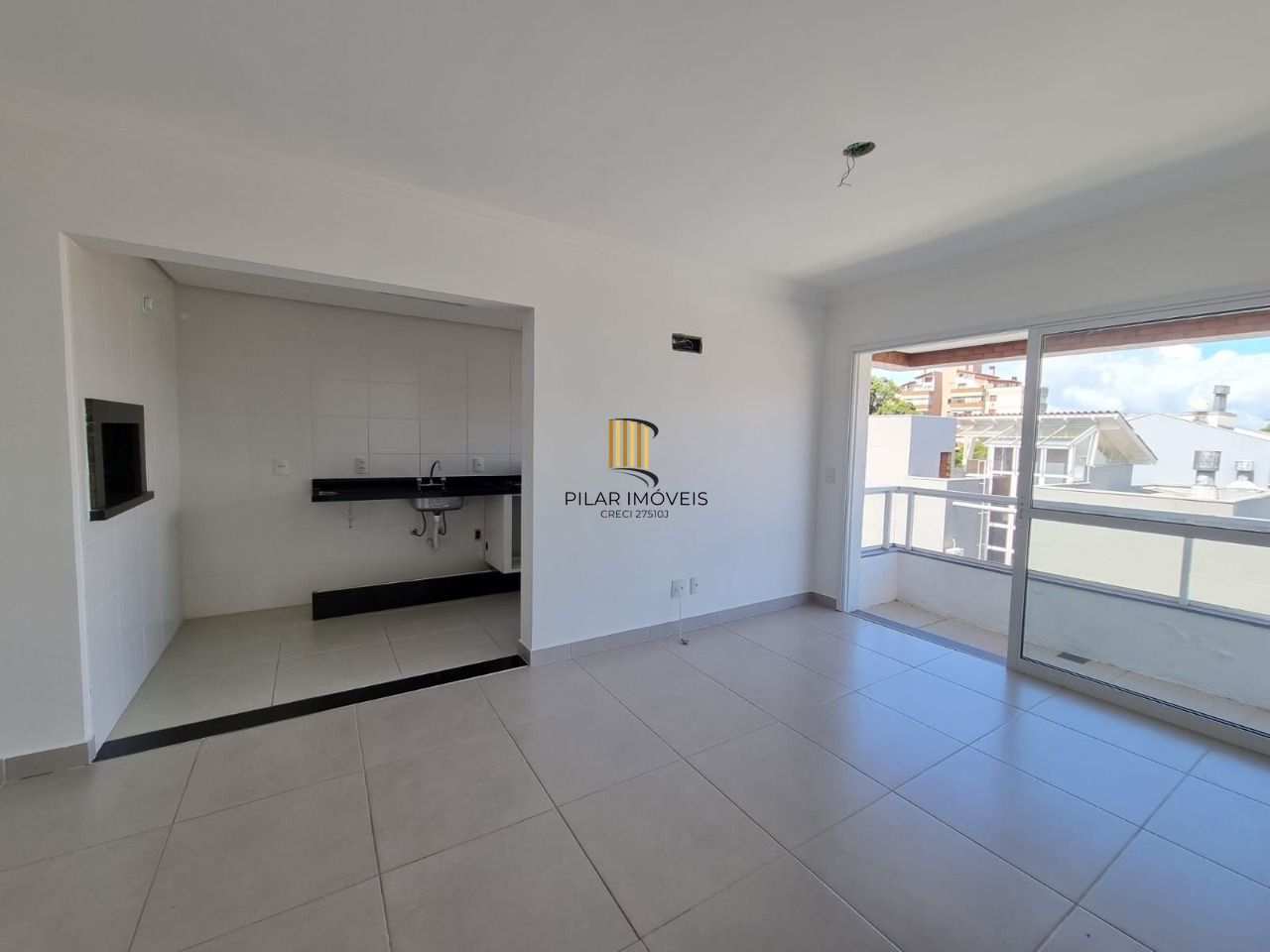 Apartamento 02 Dormitórios Com Sacada Bairro Tristeza - Pilar Imóveis