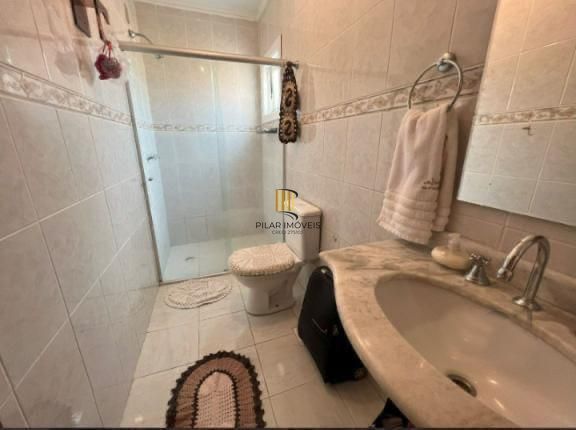 CASA EM CONDOMÍNIO - 3 DORMITÓRIOS - SUITE - 2 VAGAS - VILA CONCEIÇÃO - POA RS