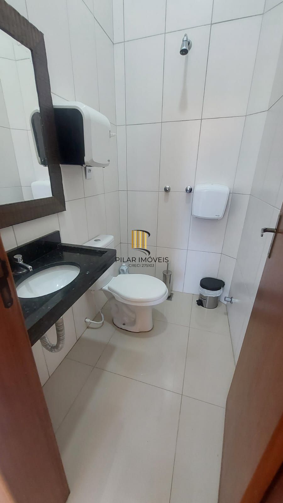 PRÉDIO COMERCIAL COM 5 SALAS E PROJETO APROVADO APARTAMENTO 100M2