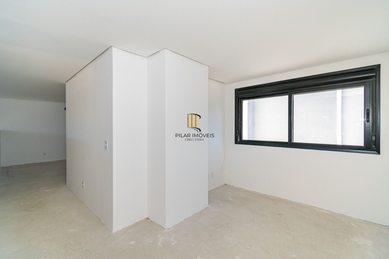 Apartamento Duplex com 135m²e 03 Dormitórios Bairro Tristeza