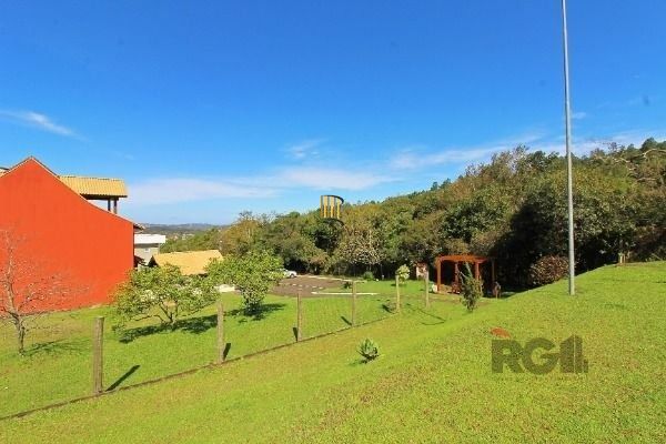 Terreno com 330m² no Condomínio Mountain Ville