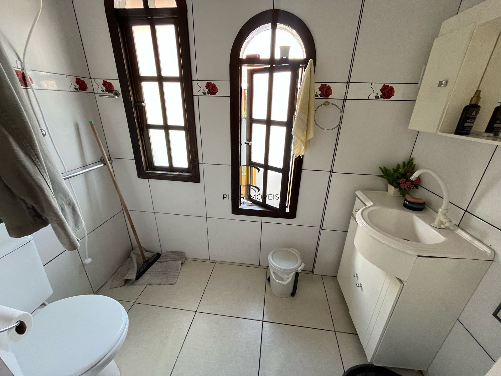Casa com piscina a venda em Ipanema