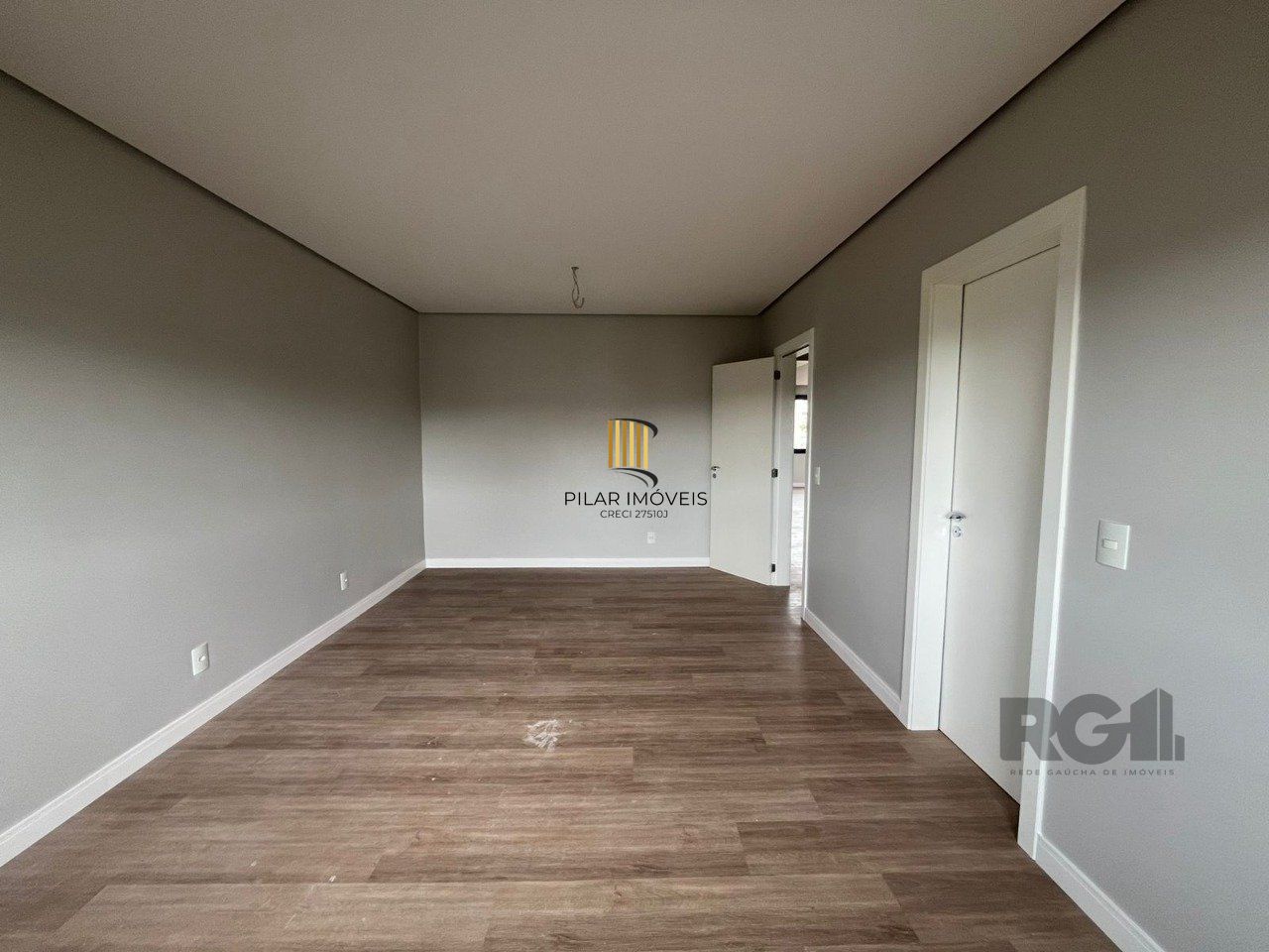 Apartamento 03 Suítes / Sacada/ 131m /  Rua José Gomes / Tristeza