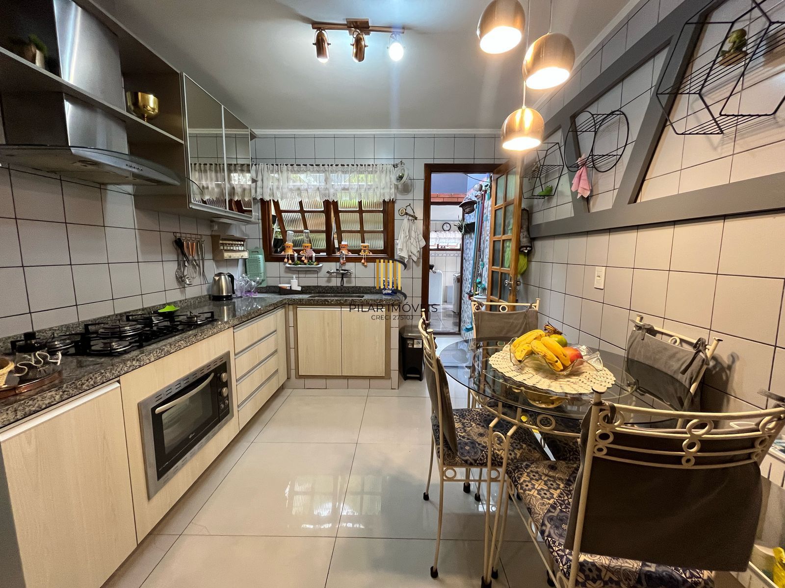 Casa com piscina a venda em Ipanema