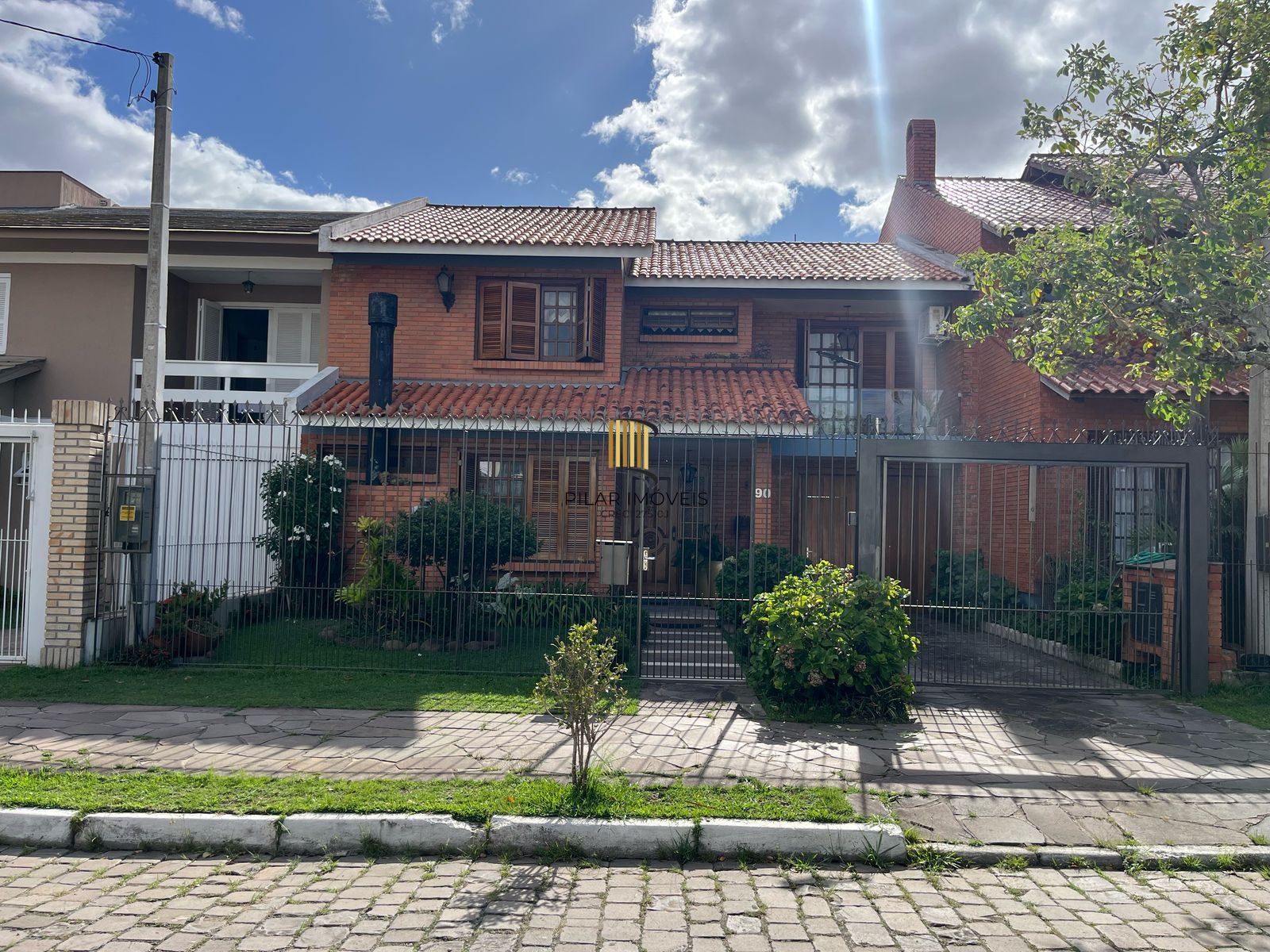 Casa com piscina a venda em Ipanema