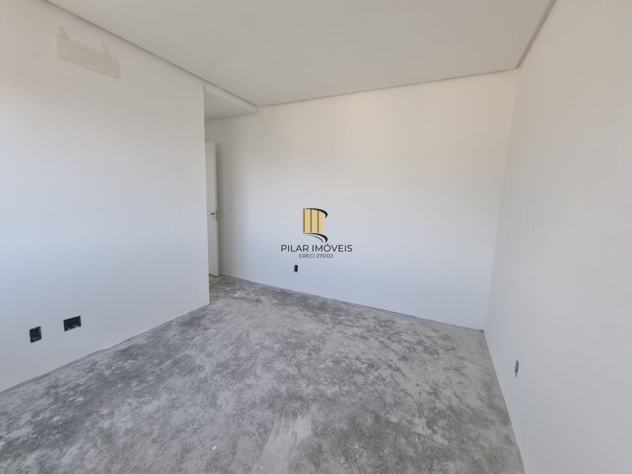 Apartamento de 02 Dormitórios 02 Vagas Bairro Tristeza