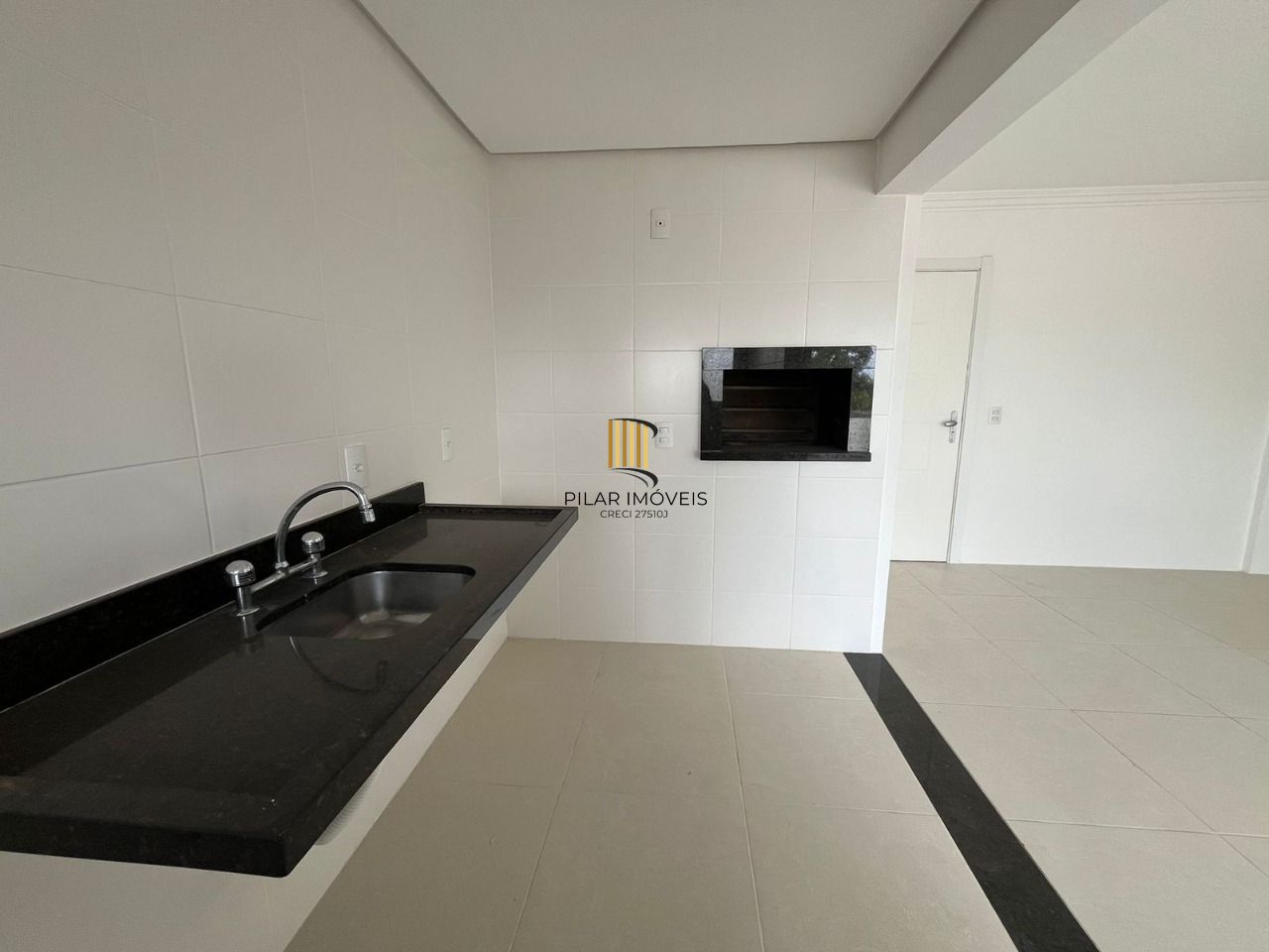 Apartamento 2 dormitórios no bairro Tristeza