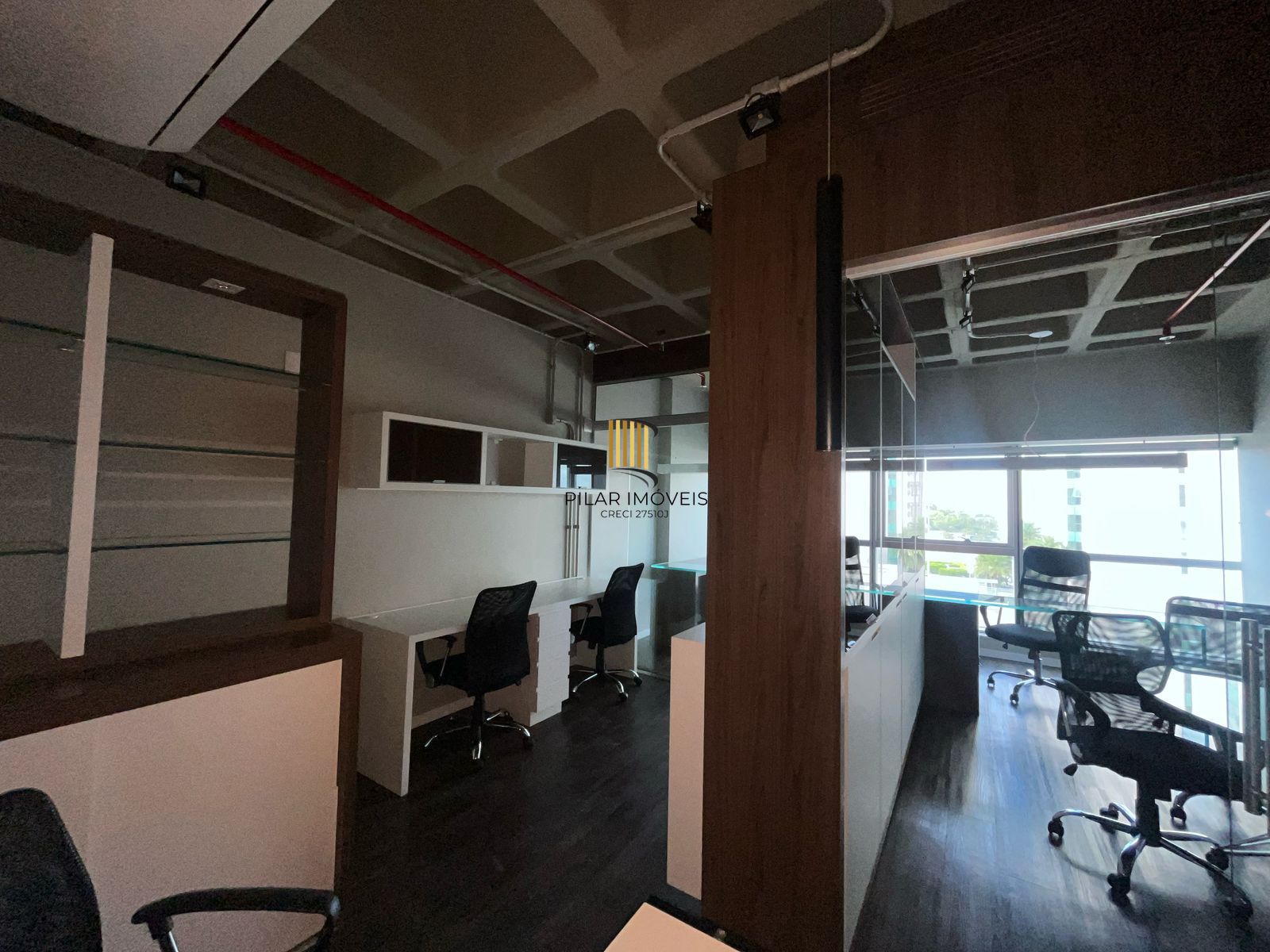 Sala mobiliada no Diamond Tower