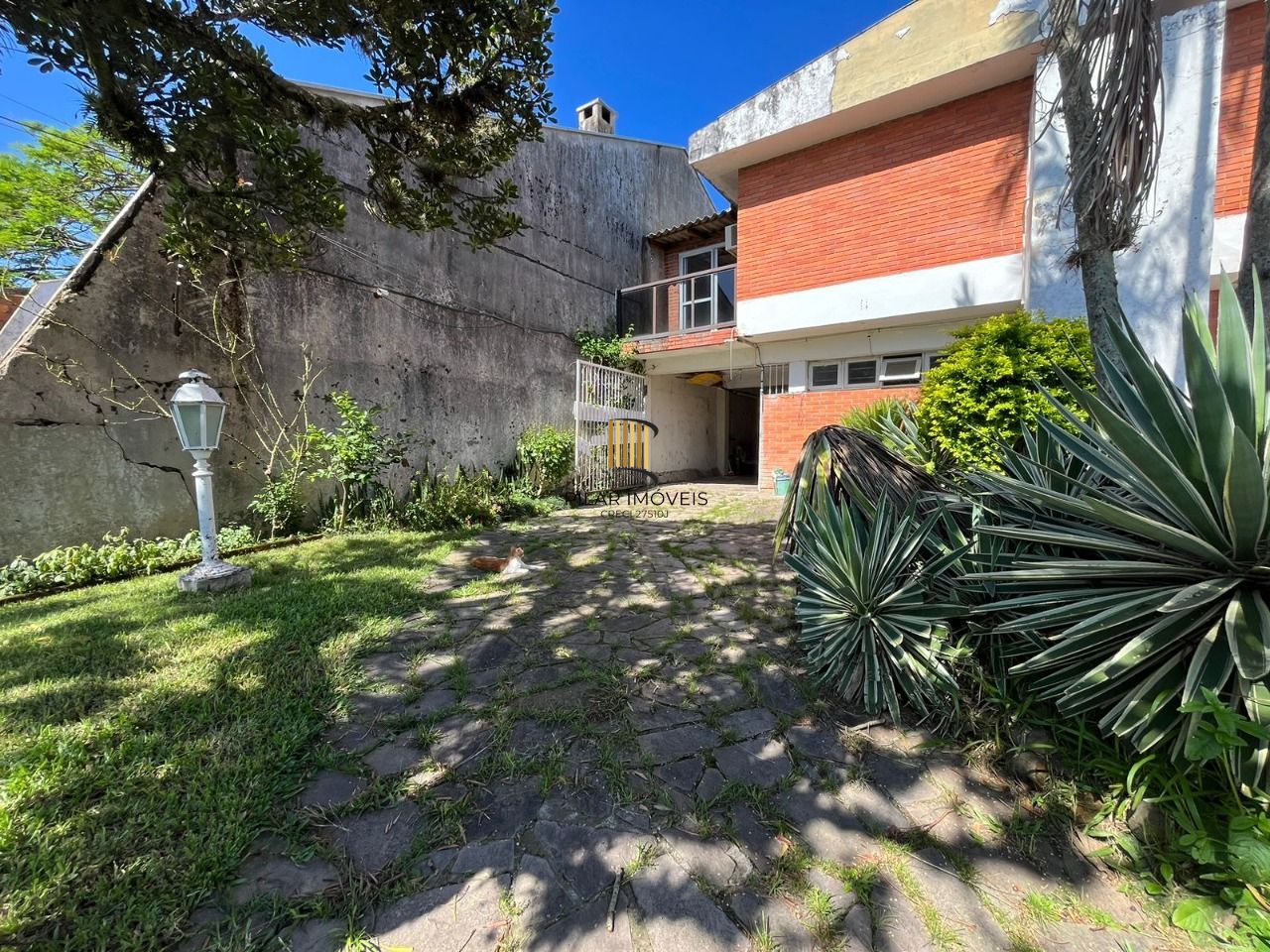 Casa 3 Dormitório(s) Bairro Guarujá