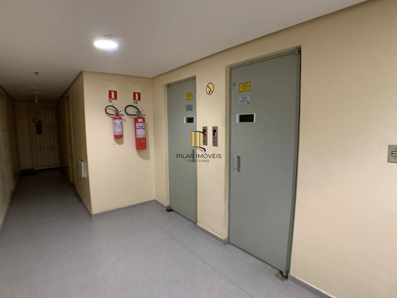 Sala Comercial Bairro Menino Deus