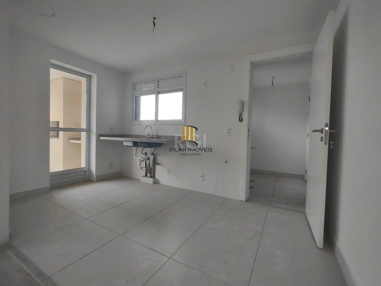 Apartamento para Venda - 127m², 3 dormitórios, sendo 3 suites, 3 vagas - Central Parque