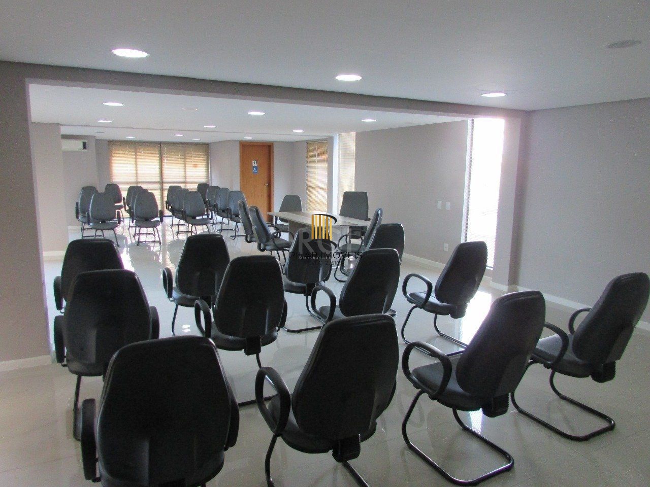 Conjunto/Sala para Venda - 29m², 0 dormitórios, Menino Deus