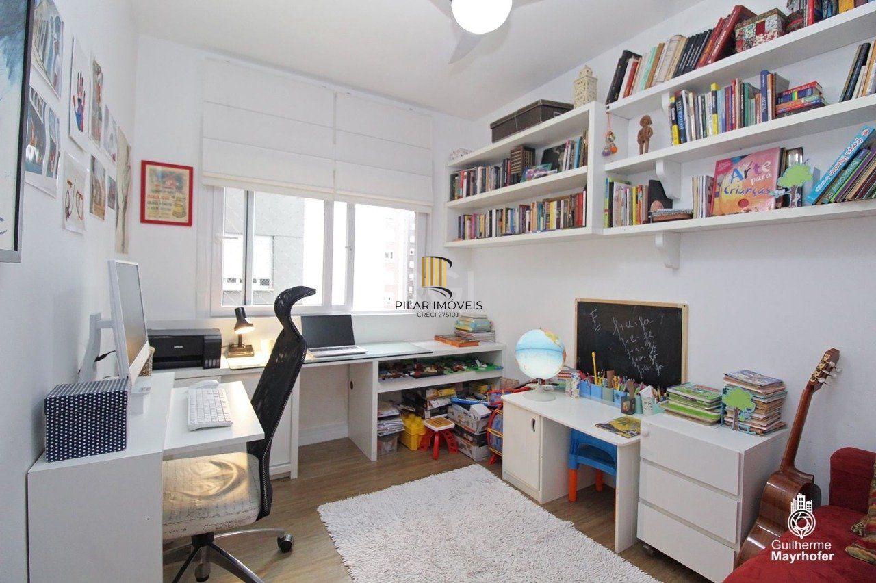 Apartamento para Venda - 128m², 3 dormitórios, sendo 3 suites, 2 vagas - Menino Deus