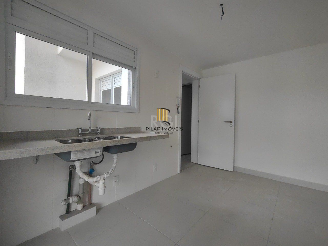 Apartamento para Venda - 127m², 3 dormitórios, sendo 3 suites, 3 vagas - Central Parque