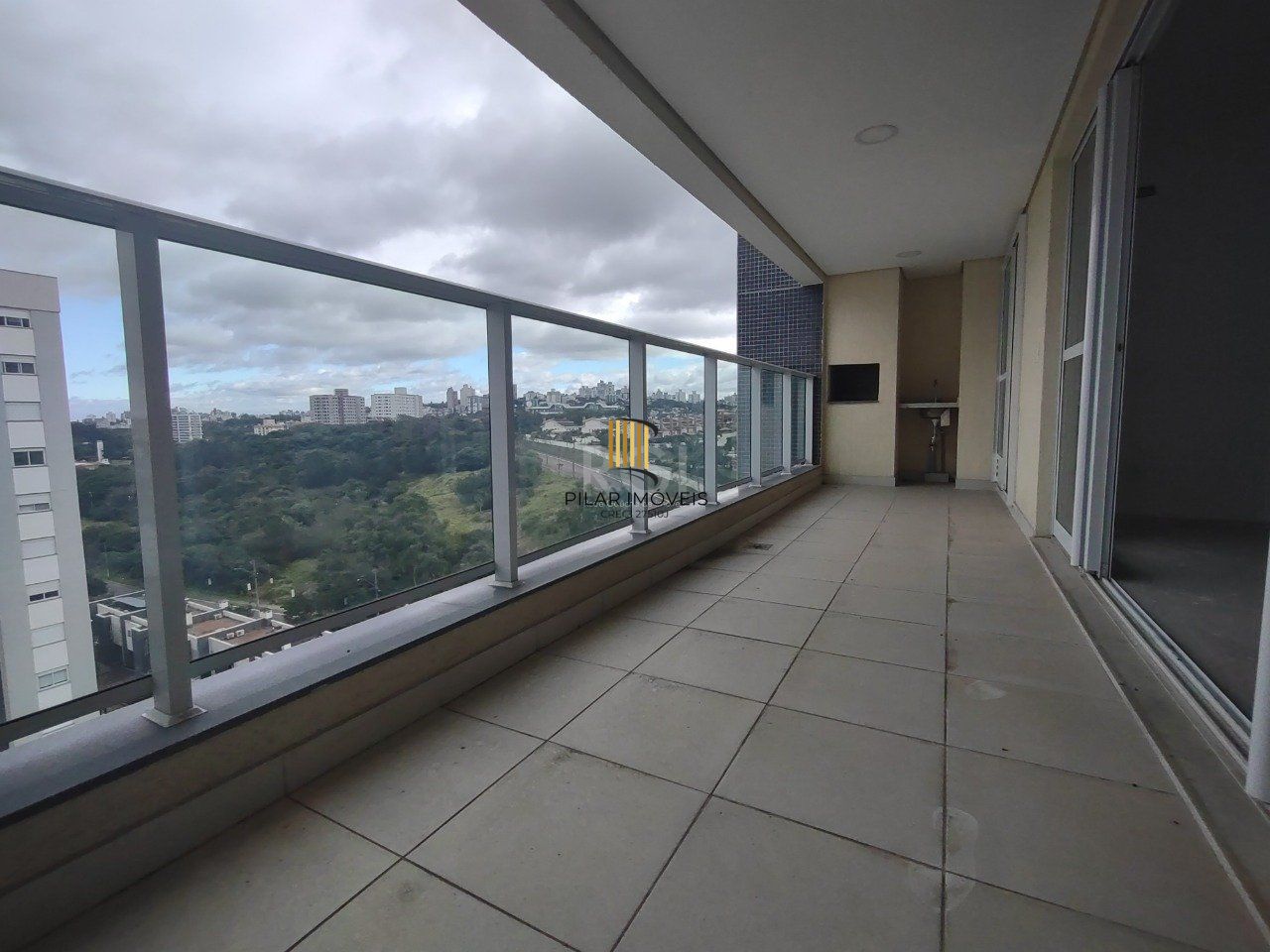 Apartamento para Venda - 127m², 3 dormitórios, sendo 3 suites, 3 vagas - Central Parque