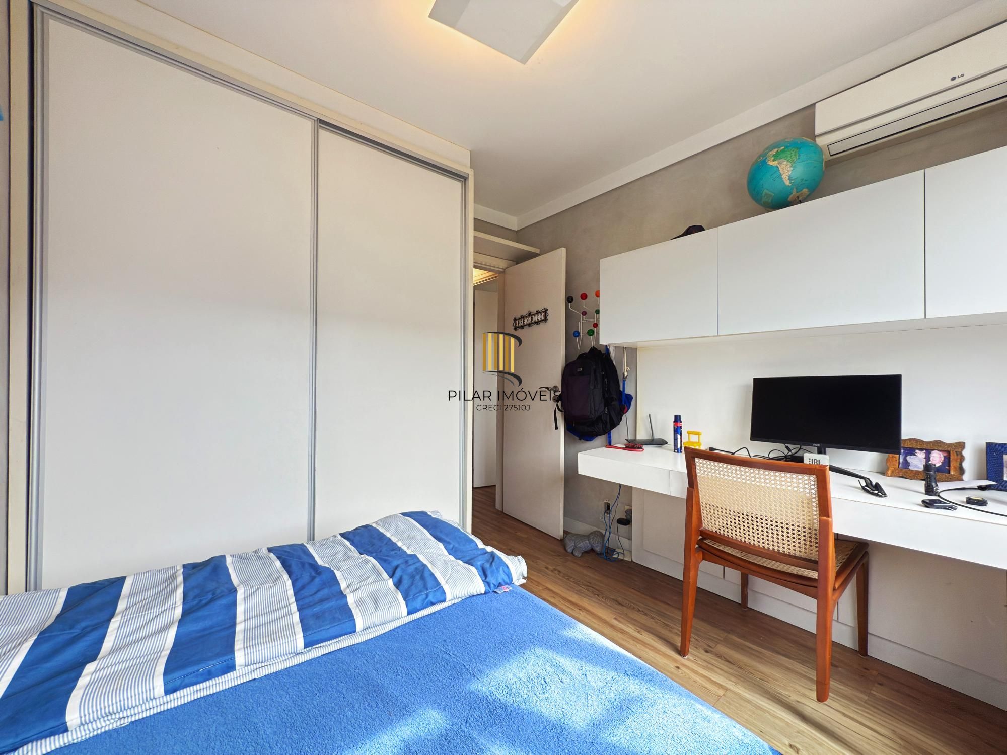 Casa lindíssima no Terra Mater à venda 3 dorm, Lareira e 2 vagas