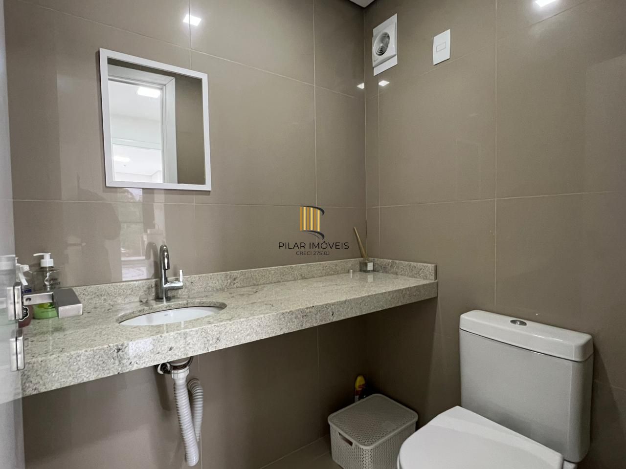 Sala comercial com 44 m2 a venda no Trend Nova Carlos Gomes.