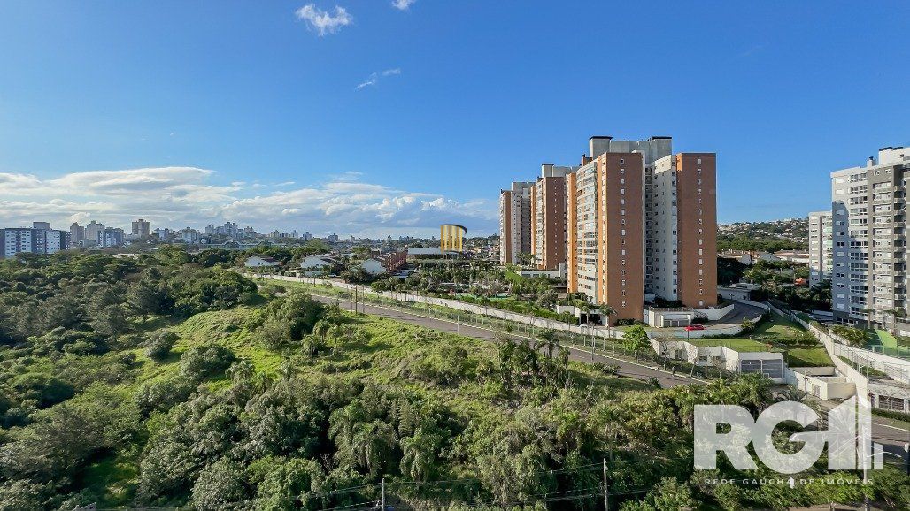 Exclusividade: Apartamento decorado por arquiteto, 102m² priv, 4 vagas com carregador carro eletrico instalado, infra completa no Central Parque