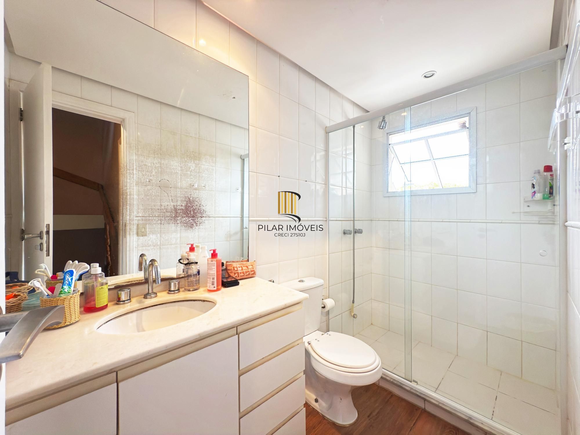 Casa lindíssima no Terra Mater à venda 3 dorm, Lareira e 2 vagas