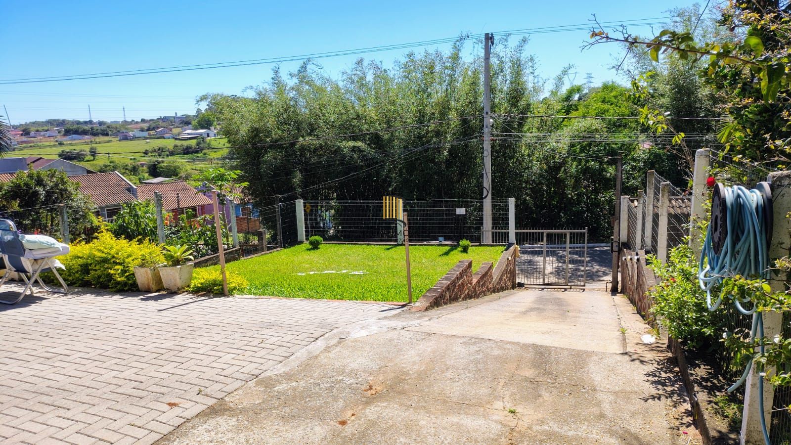 Chácara de 515 m2 com casa térrea a venda em Nova Santa Rita