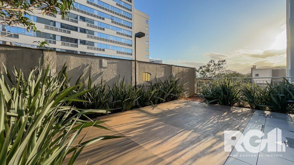 Exclusividade: Apartamento decorado por arquiteto, 102m² priv, 4 vagas com carregador carro eletrico instalado, infra completa no Central Parque
