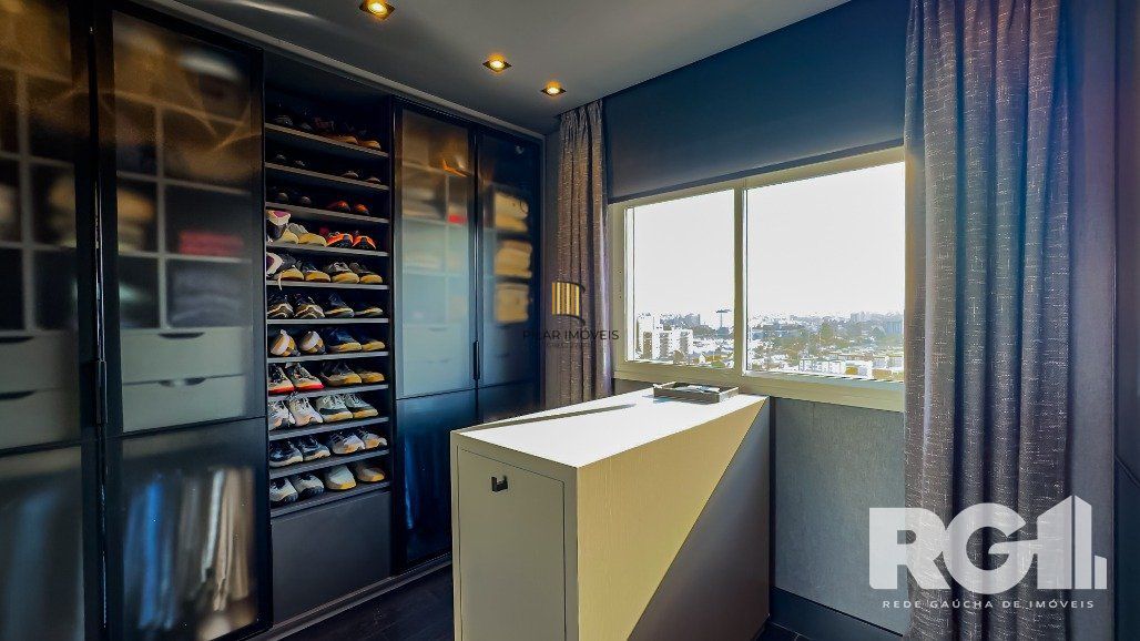 Exclusividade: Apartamento decorado por arquiteto, 102m² priv, 4 vagas com carregador carro eletrico instalado, infra completa no Central Parque