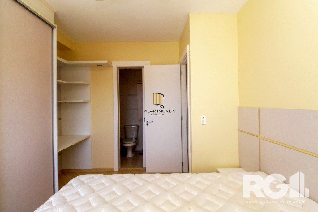 Apartamento de 1 dormitório com suíte americana, 1 vaga de garagem coberta Mobiliado e decorado.