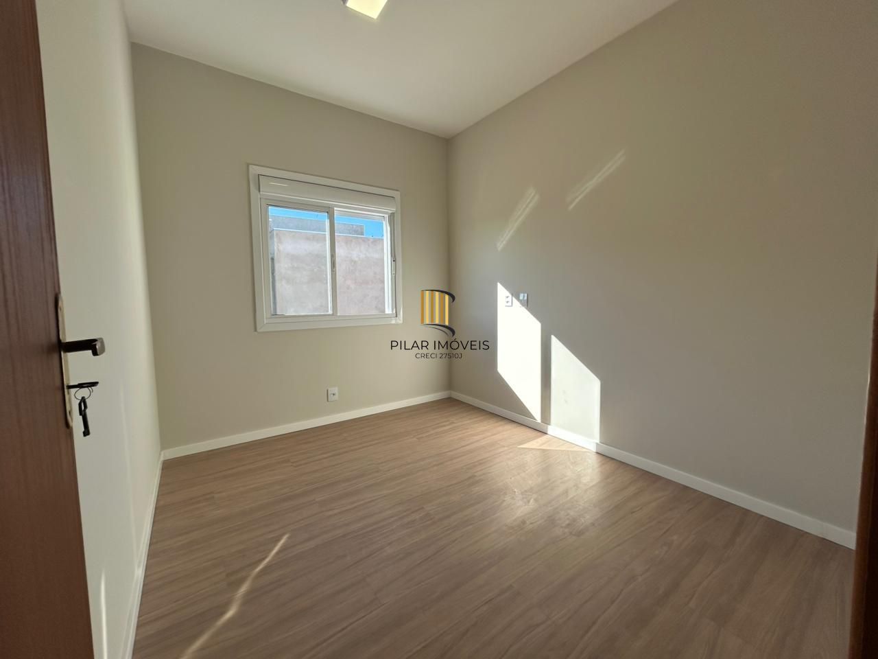 Casa Nova à venda no Loteamento Jardins!! 3 dormitórios,1 suíte, com um lindíssimo pôr do sol, uma casa confortável para a família !!