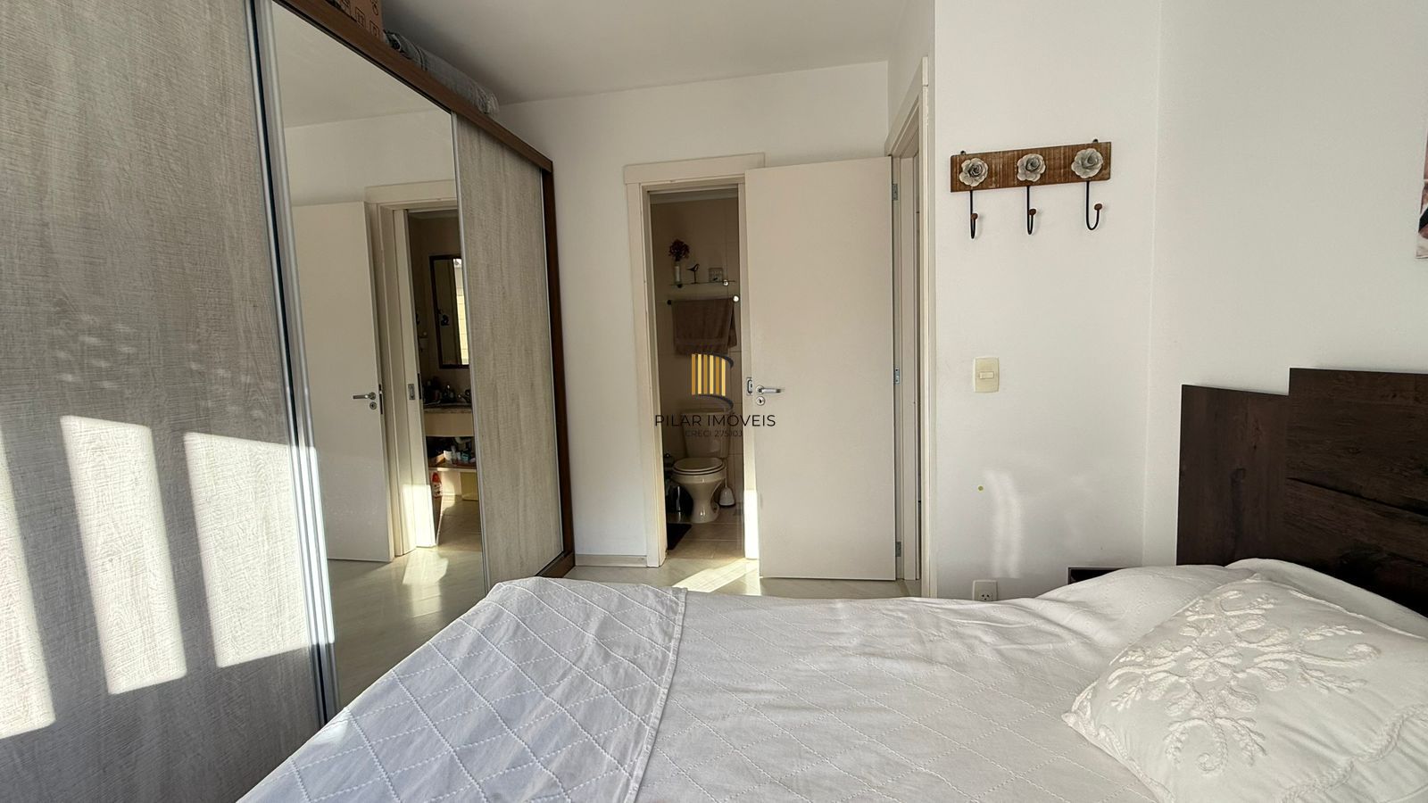Apartamento 1 dormitório c/vaga escriturada coberta e infra completa no Rio Branco