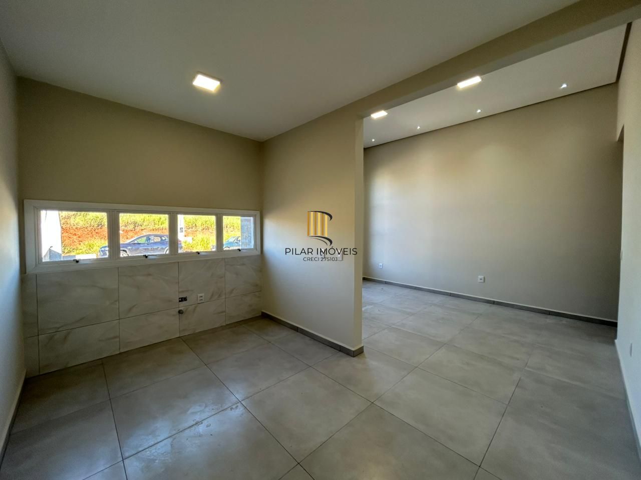 Casa Nova à venda no Loteamento Jardins!! 3 dormitórios,1 suíte, com um lindíssimo pôr do sol, uma casa confortável para a família !!
