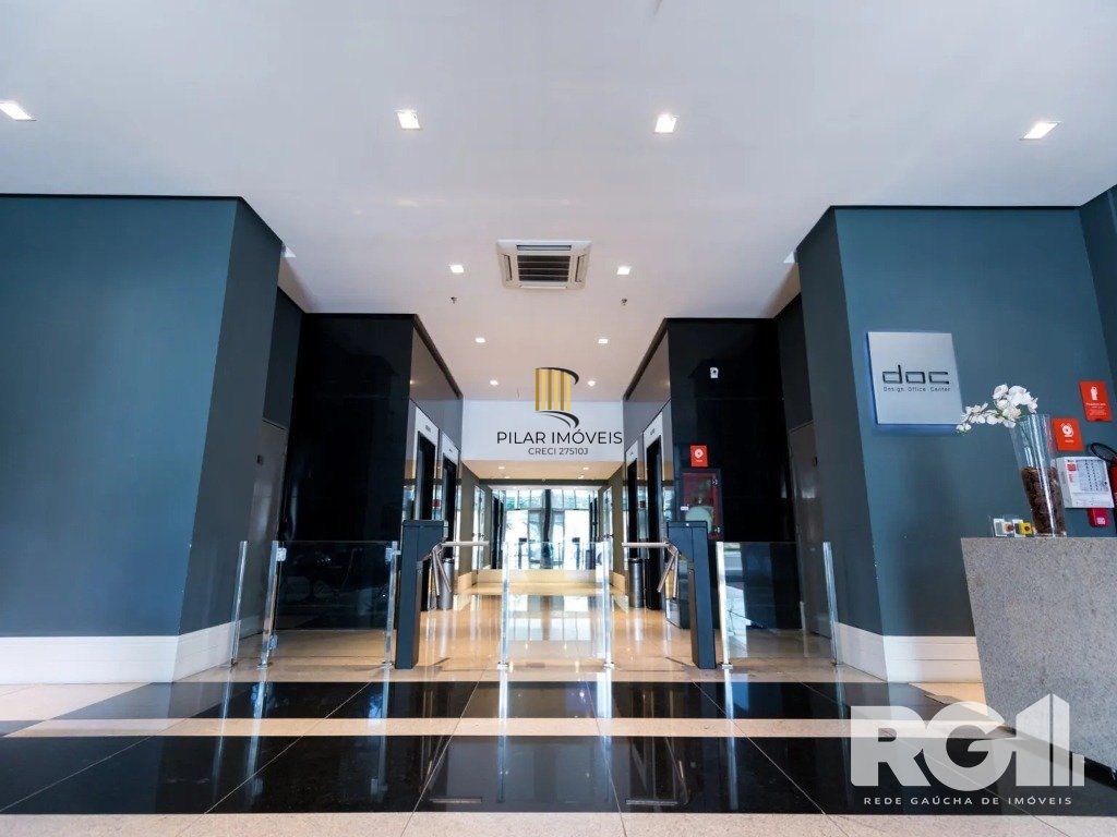 Sala para alugar totalmente mobiliada e decorada, 52 m² privativos divididos em 2 ambientes com vaga.