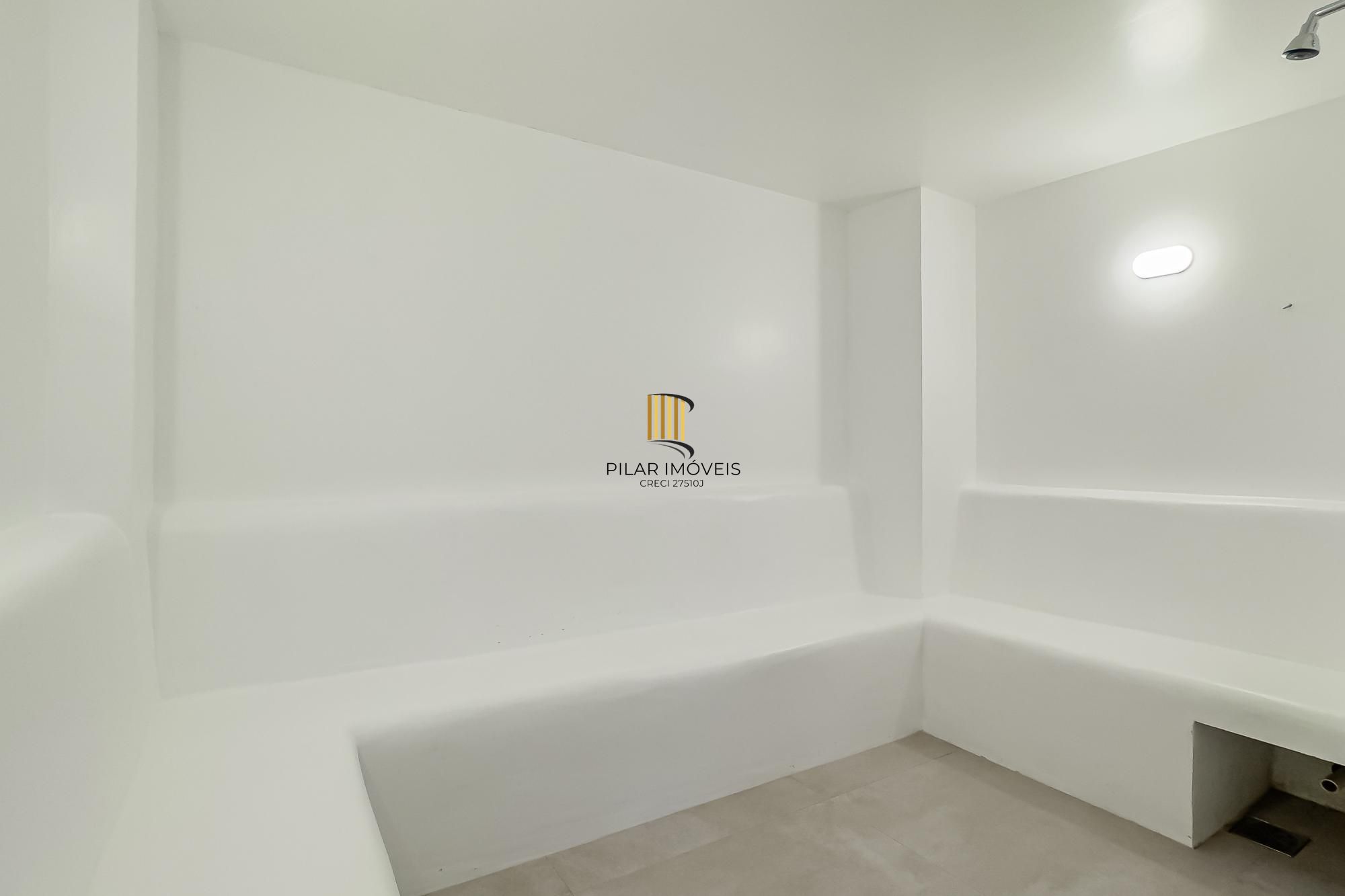 Espetacular apartamento 3 suítes 3 vagas com infra completa no Moinhos de Vento