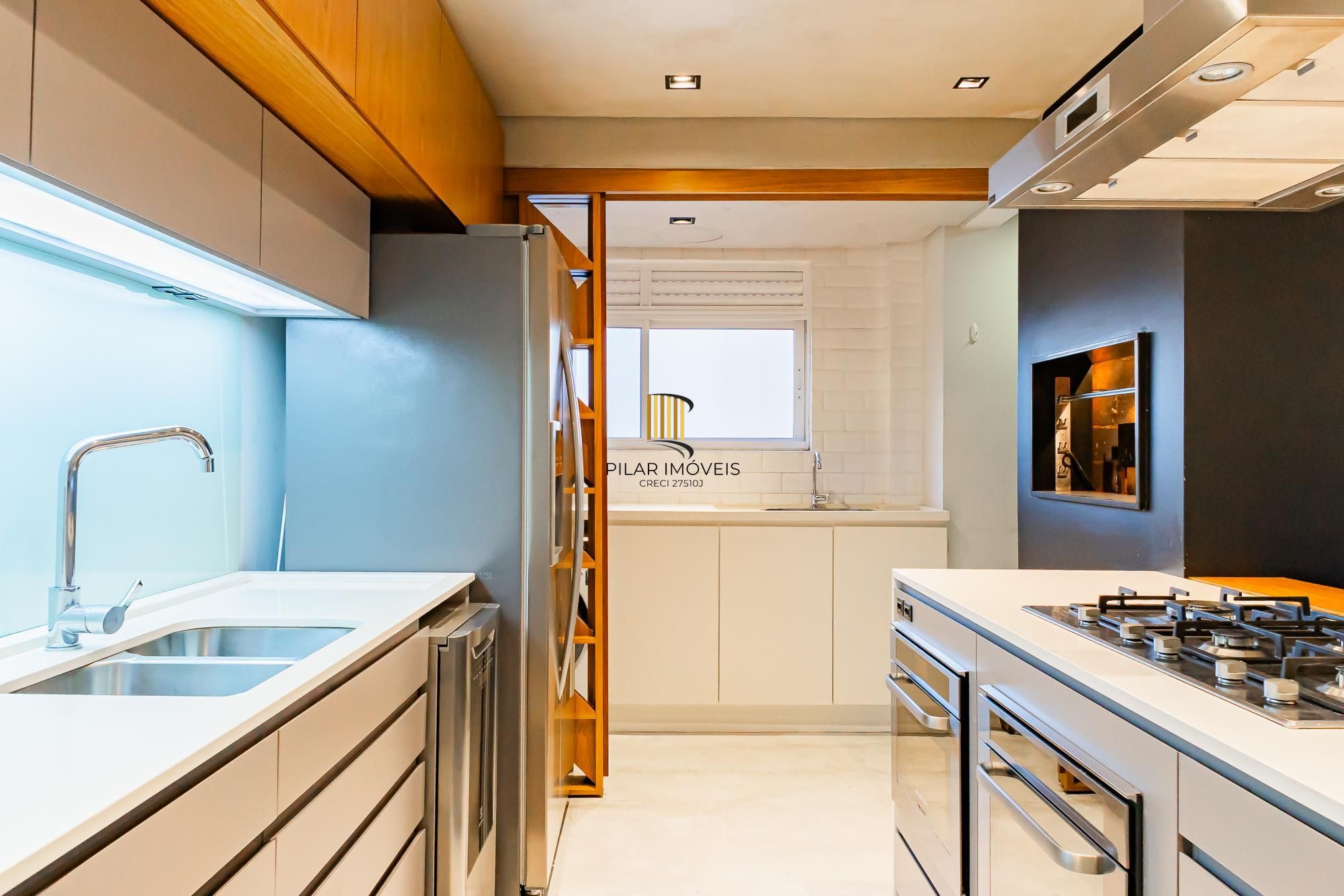 Espetacular apartamento finamente decorado e mobiliado por arquiteto renomado com 3 vagas próx. Rua Nova Iorque