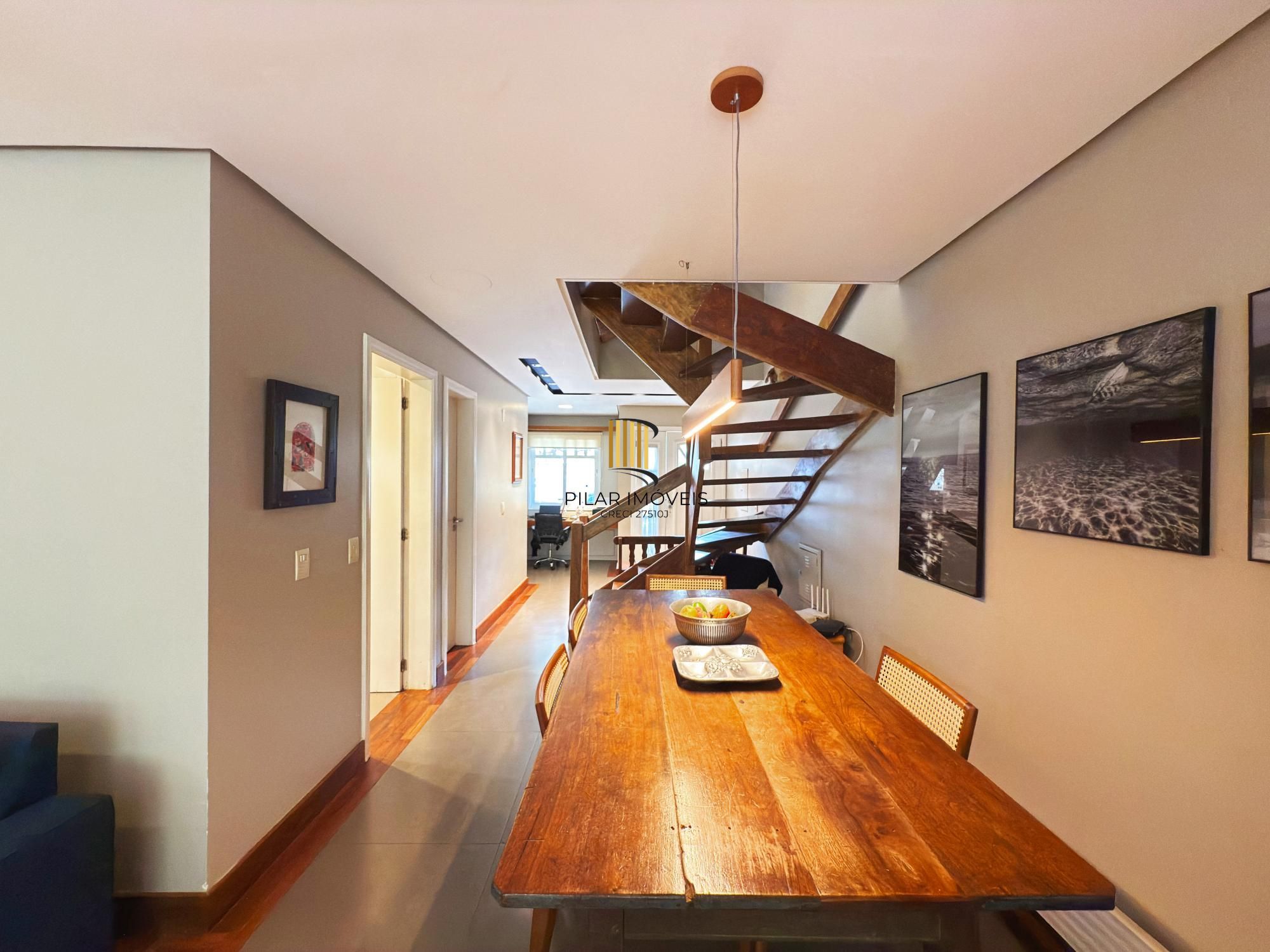 Casa lindíssima no Terra Mater à venda 3 dorm, Lareira e 2 vagas