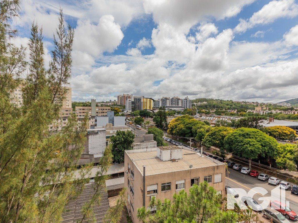 Apartamento 2 dormitórios no bairro Partenon