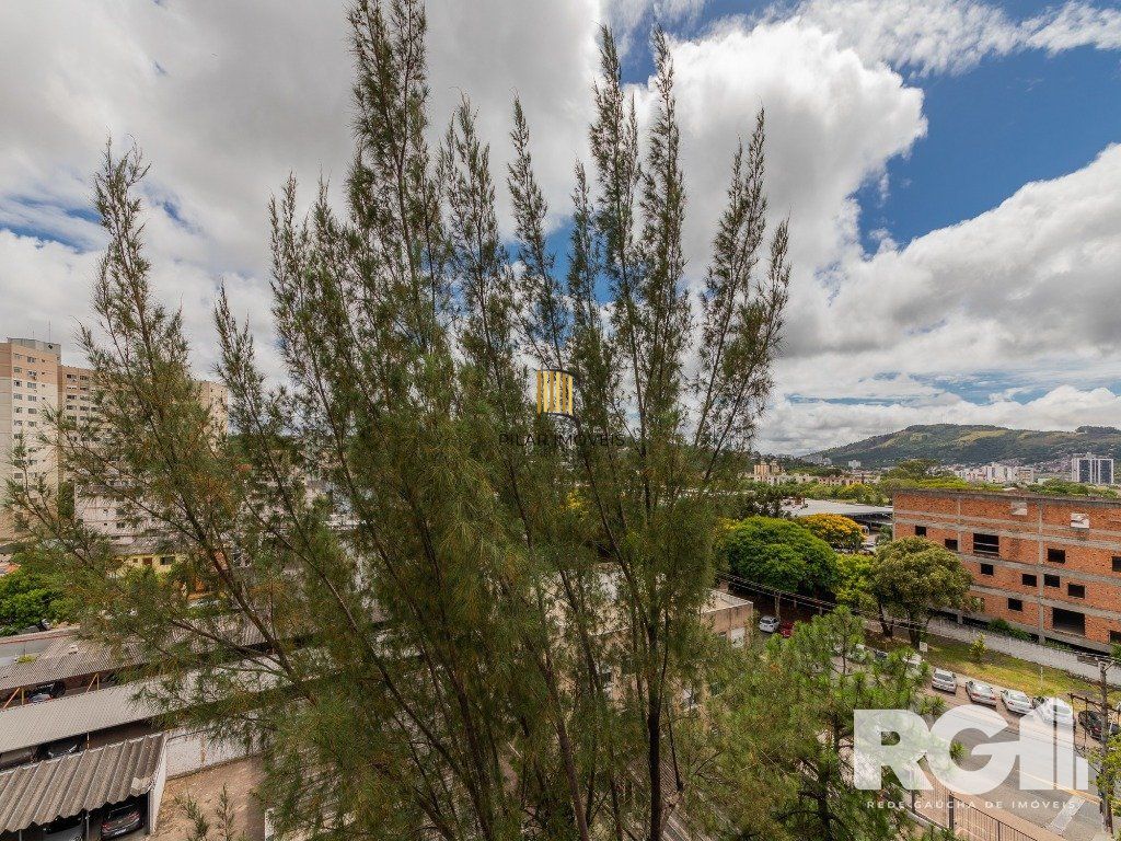 Apartamento 2 dormitórios no bairro Partenon