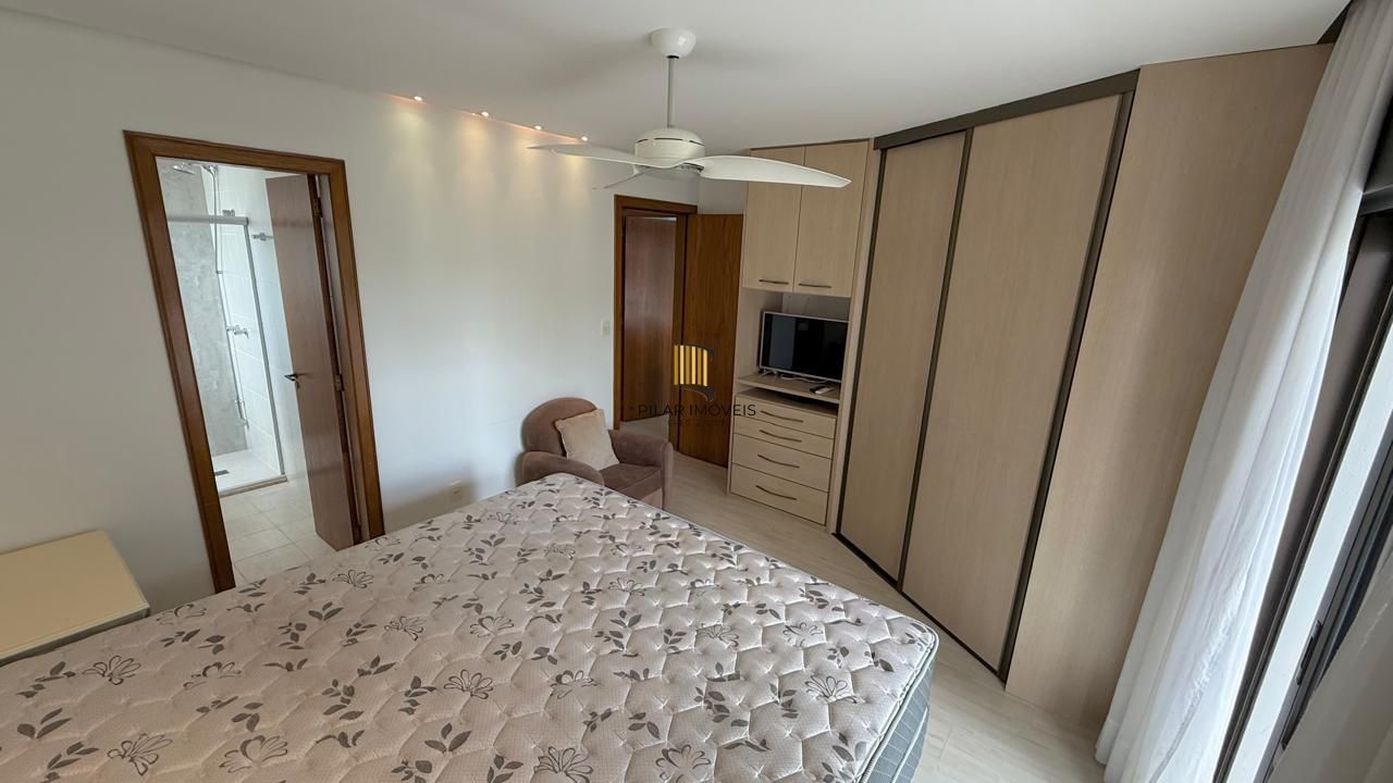 Apartamento a venda de 105 m2 2 dormitórios sendo 1 suíte e 2 vagas individuais no bairro Petrópolis.